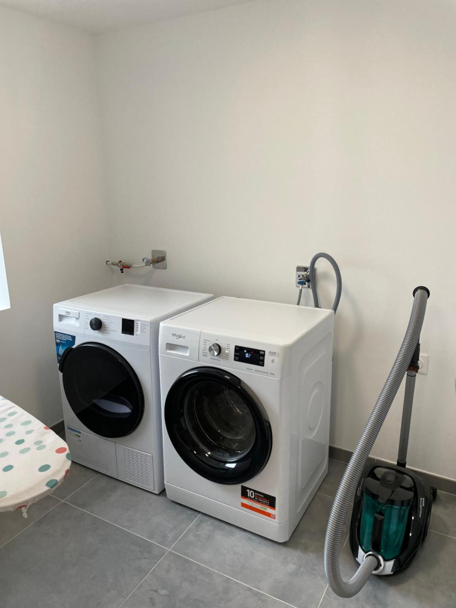 Studio Avec Wc Et Sdb Prives Dans Grande Maison A Cote Du Campus Artem - Thermal Et Parc Des Expos Vandoeuvre-les-Nancy Ngoại thất bức ảnh